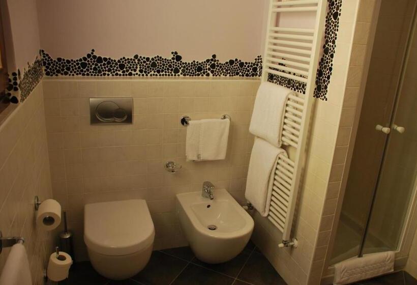 בית מלון כפרי Residence Corona Grossa