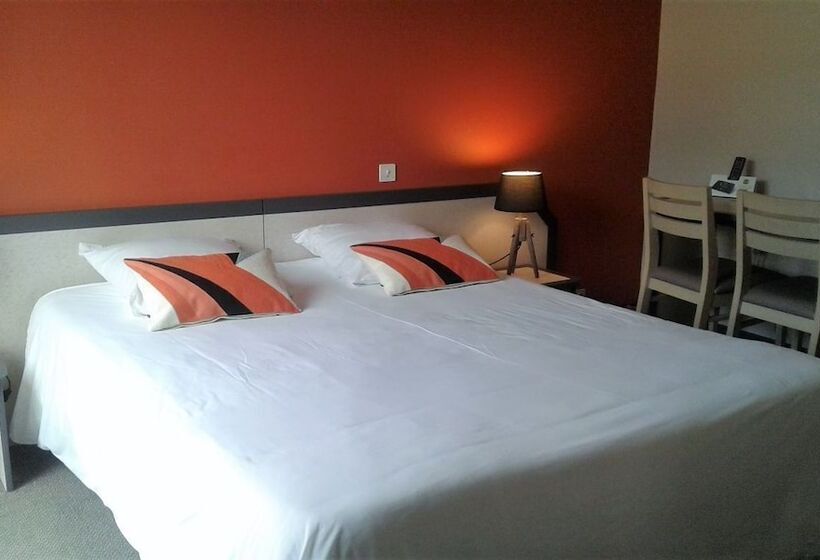 Отель Restaurant Le Capricorne