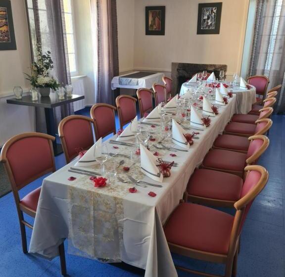 בית מלון כפרי Saint Julien Aux Bois