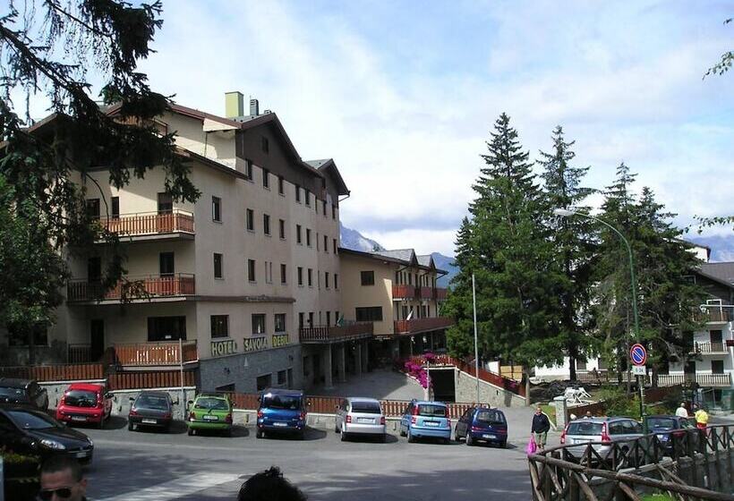 ホテル Savoia Debili
