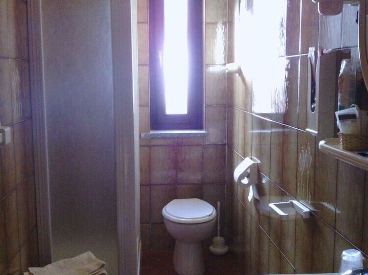 ホテル Savoia Debili