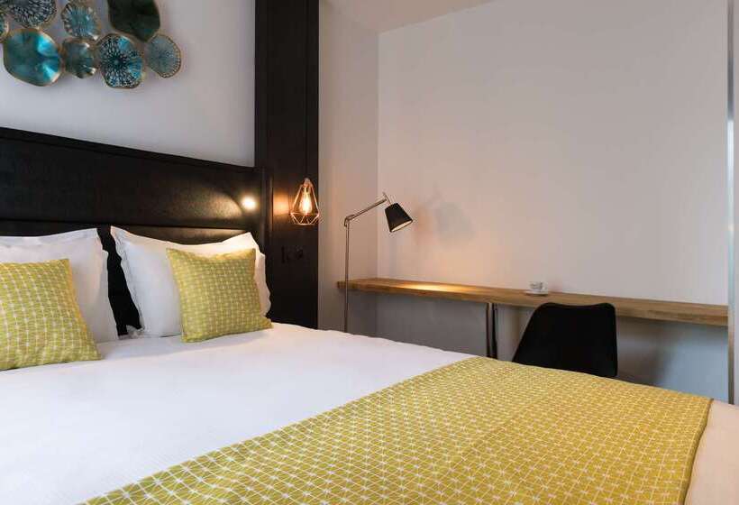 Отель The Originals Boutique, Hôtel Bulles By Forgeron, Lille Sud