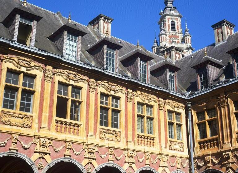 Отель The Originals Boutique, Hôtel Bulles By Forgeron, Lille Sud