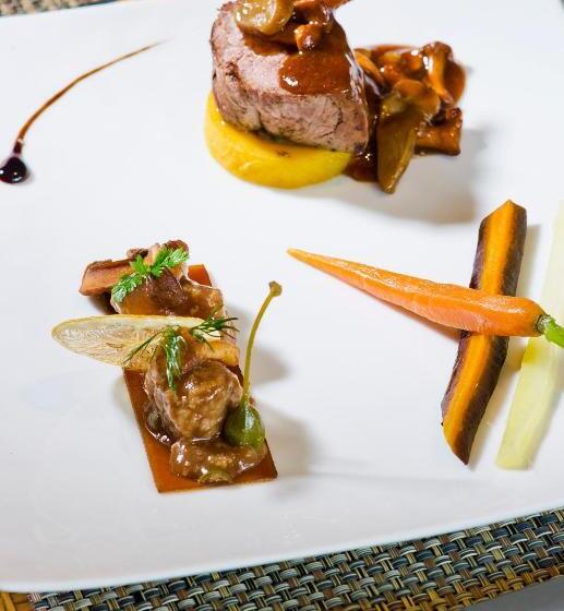 Отель The Originals Boutique, Hôtel Bulles By Forgeron, Lille Sud