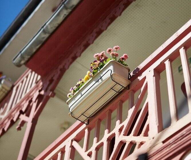 酒店 The Originals Boutique, Hôtel La Colonne De Bronze, Saintvalérysursomme