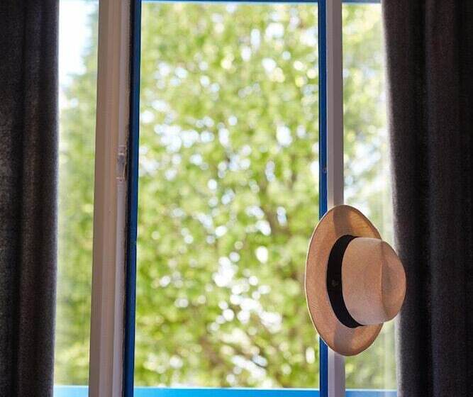 酒店 The Originals Boutique, Hôtel La Colonne De Bronze, Saintvalérysursomme