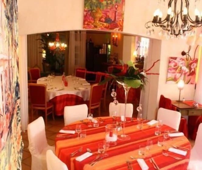 Logis Hotel La Bergerie Hôtel 3 étoiles Restaurant Savoureux