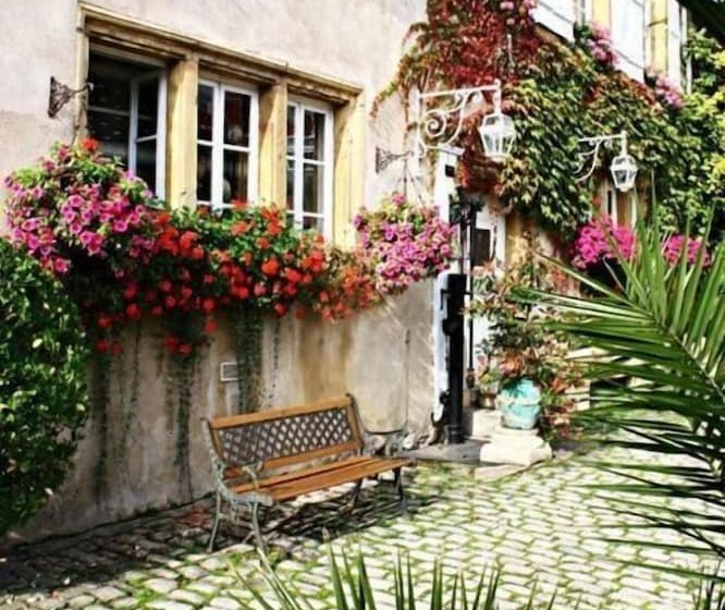 Logis Hotel La Bergerie Hôtel 3 étoiles Restaurant Savoureux