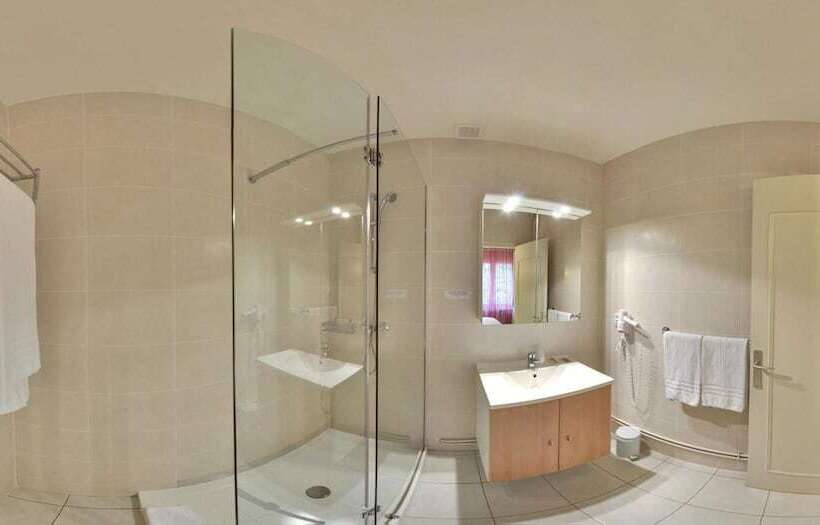 Logis Hotel La Bergerie Hôtel 3 étoiles Restaurant Savoureux