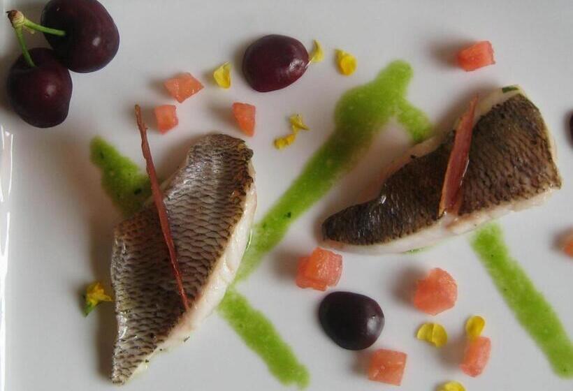 Logis Hotel Restaurant Le Bellevue