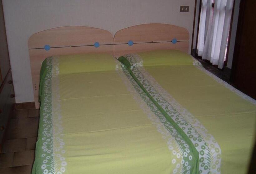 モーテル Albergo Luca