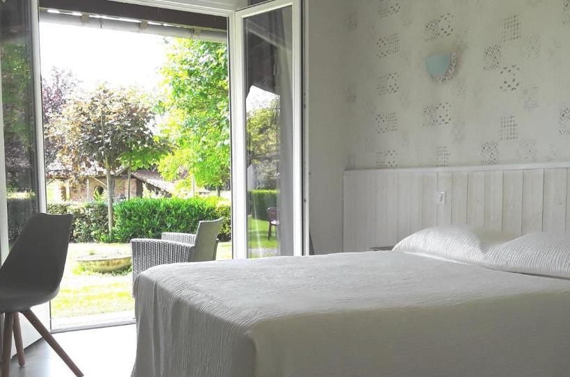 Мотель Le Relais Des Tuileries