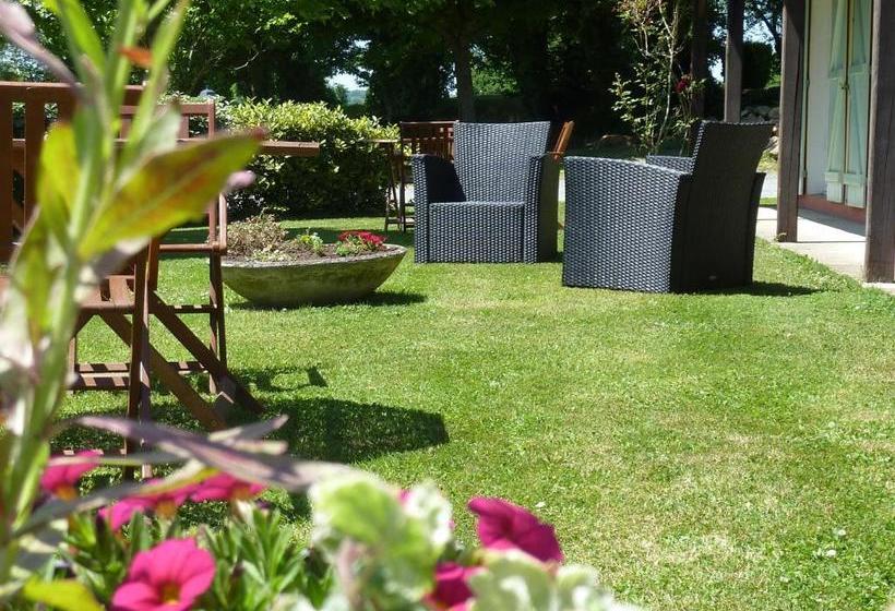 Мотель Le Relais Des Tuileries