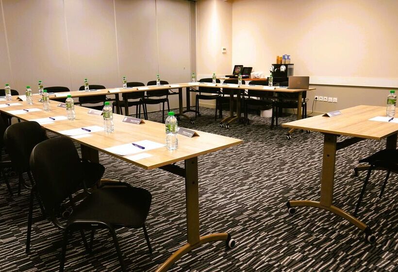 فندق على الطريق Kyriad Clermont Ferrand Nord  Riom