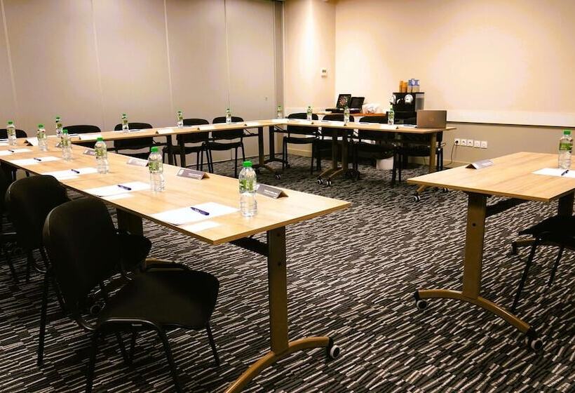 فندق على الطريق Kyriad Clermont Ferrand Nord  Riom