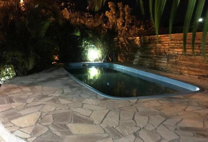 ペンション Morada Amazona