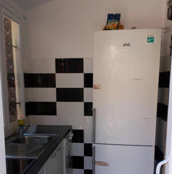 Crew Lighthouse   Hostel