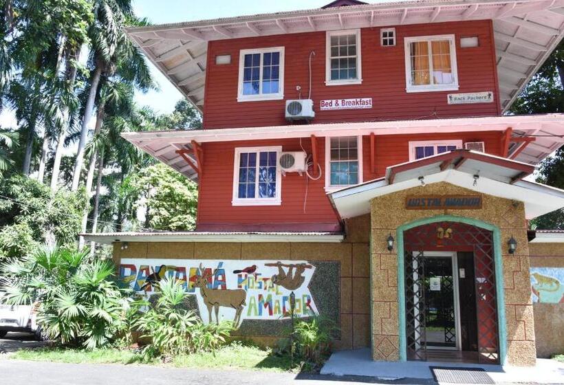 Общежитие Hostal Amador Familiar