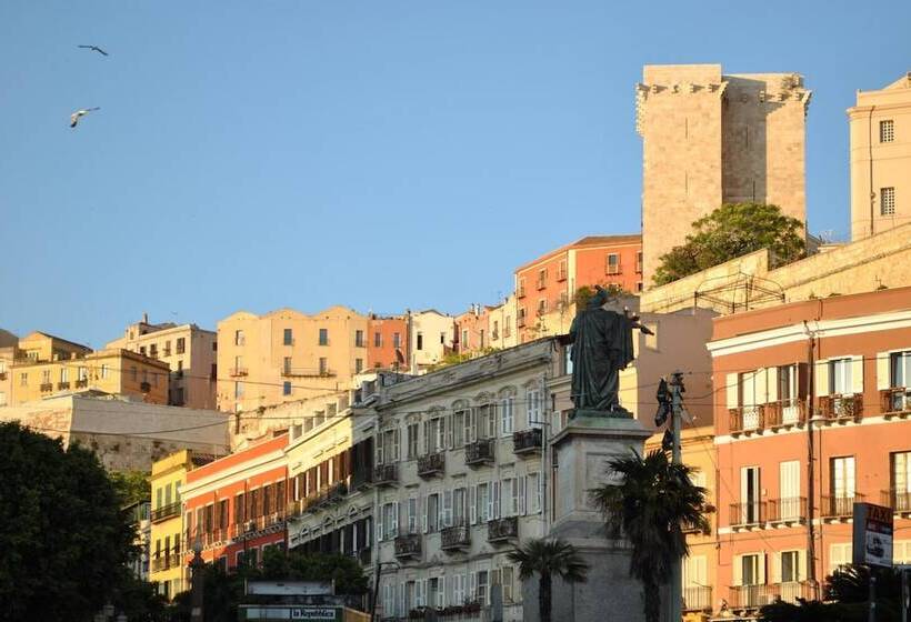 住宿加早餐  Centro Storico Via Sassari Accommodation