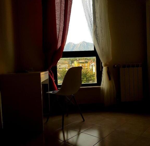 تختخواب و صبحانه Il Teatro