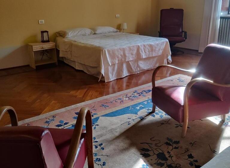 Bed and Breakfast Villa Ghia