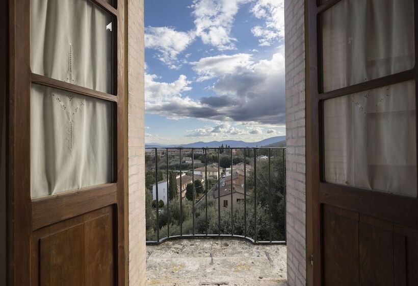 Castello Di Sovicille   Residenza D Epoca