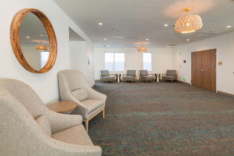 בית מלון כפרי Element Denver International Airport