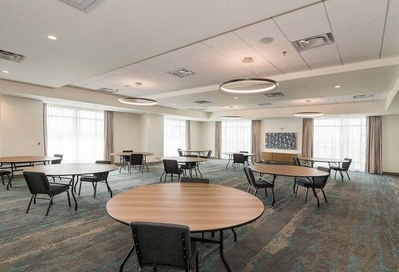 בית מלון כפרי Element Denver International Airport