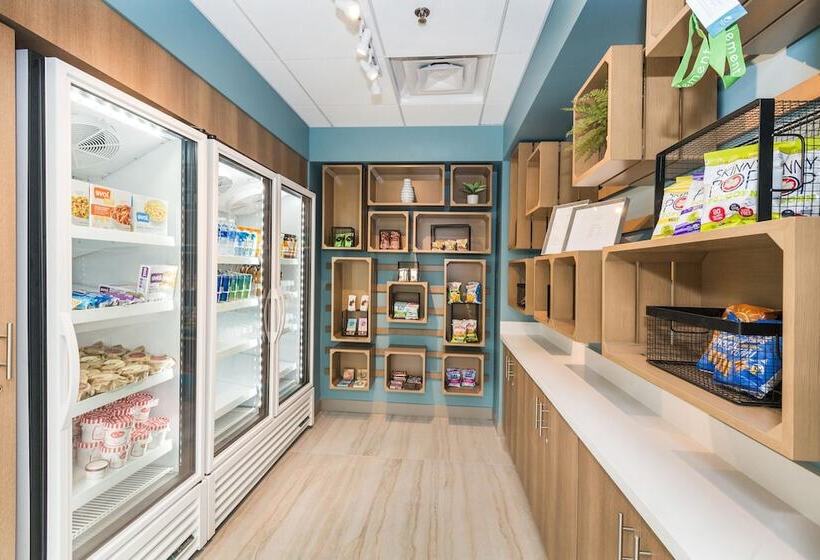 בית מלון כפרי Element Denver International Airport