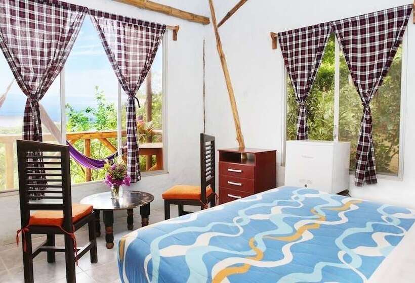 هتل Finca Punta Ayampe