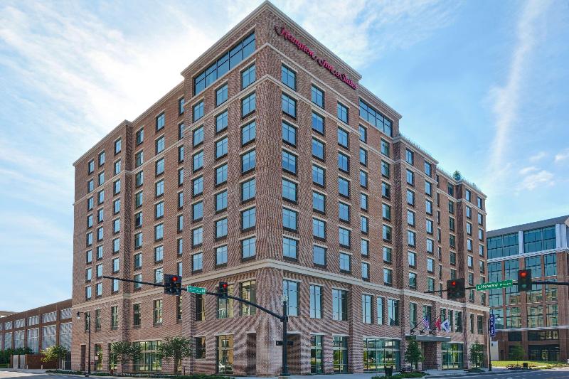هتل Hampton Inn & Suites Nashville Downtown Capitol View