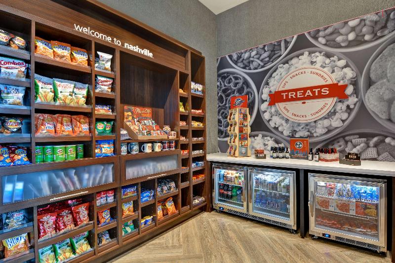 هتل Hampton Inn & Suites Nashville Downtown Capitol View