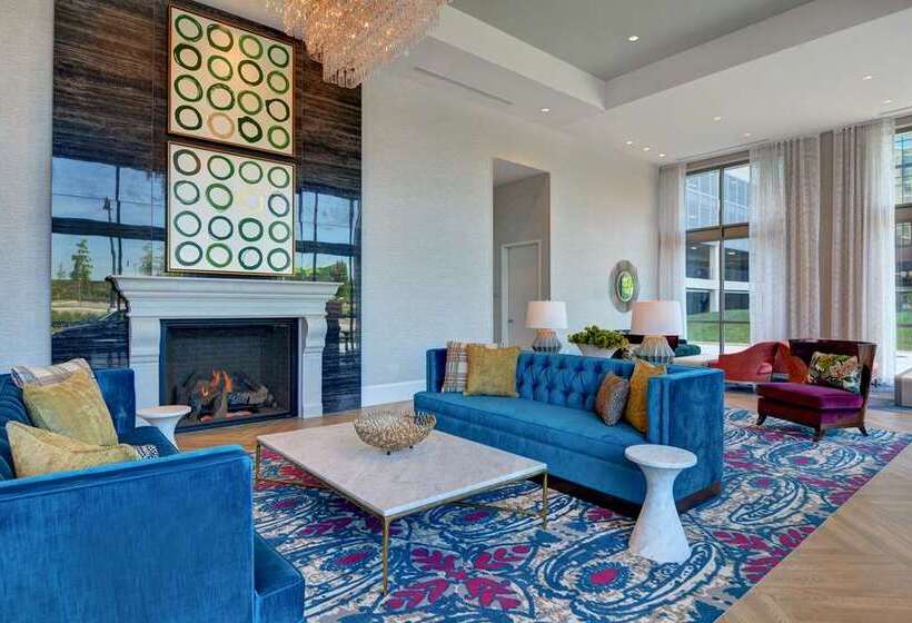 هتل Hampton Inn & Suites Nashville Downtown Capitol View