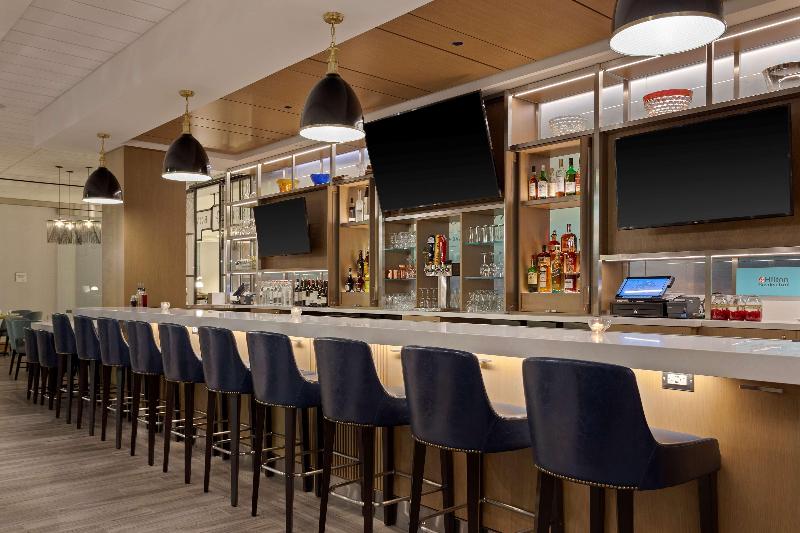 בית מלון כפרי Hilton Garden Inn Boston Brookline, Ma