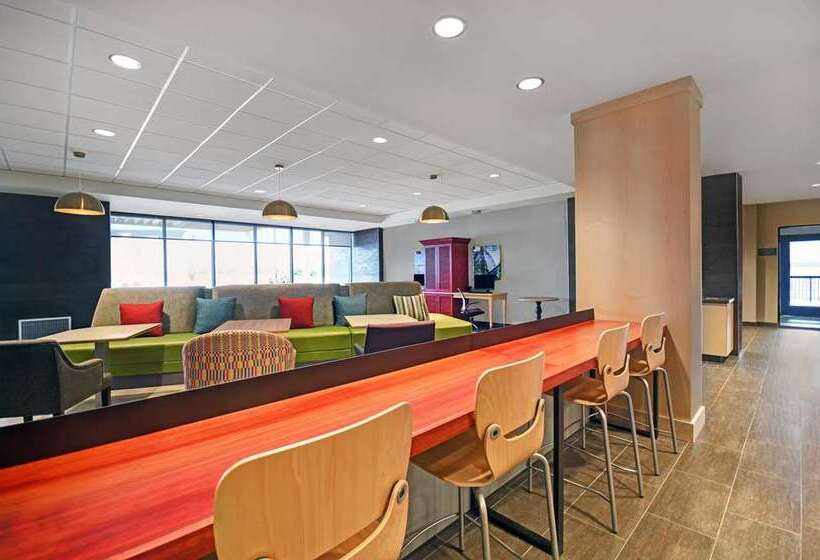 فندق Home2 Suites By Hilton Utica, Ny