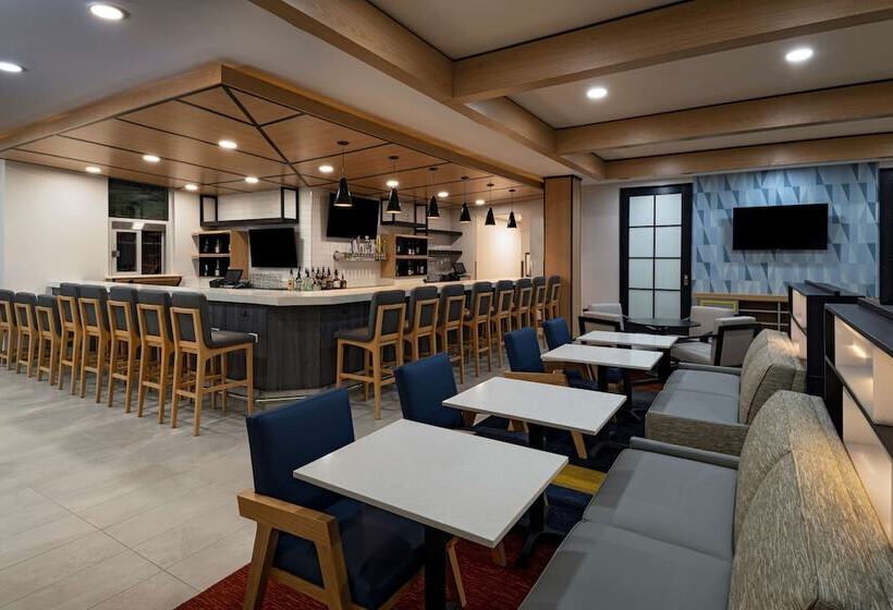 בית מלון כפרי Hyatt House Carlsbad