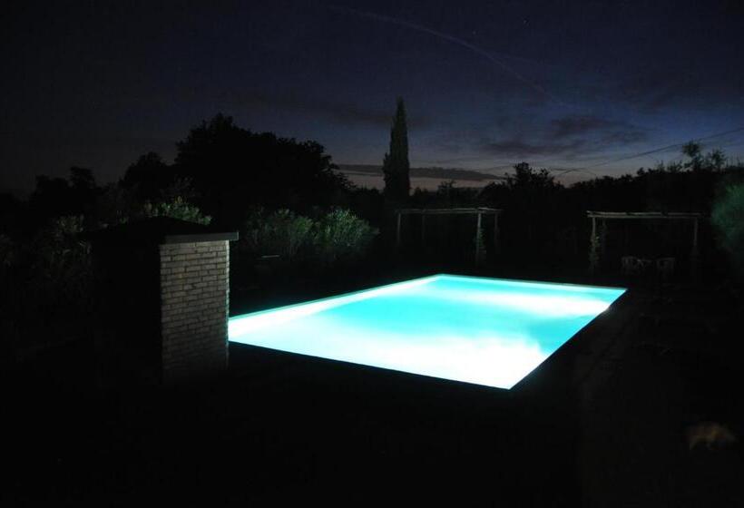 Сельский отель Agriturismo Podere Marchiano