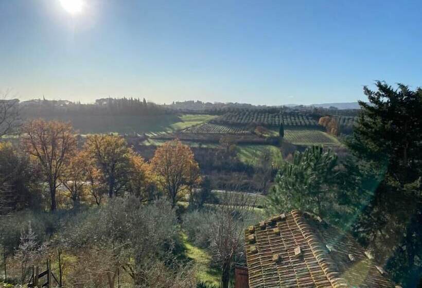 فندق ريفى Torre Rasa