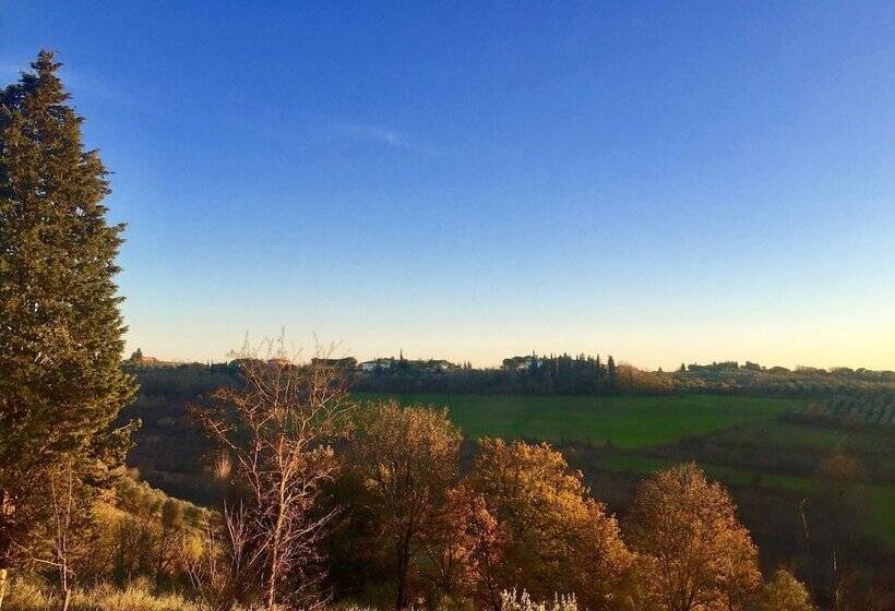 فندق ريفى Torre Rasa