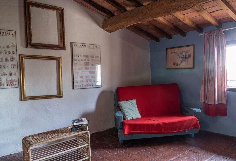 فندق ريفى Torre Rasa