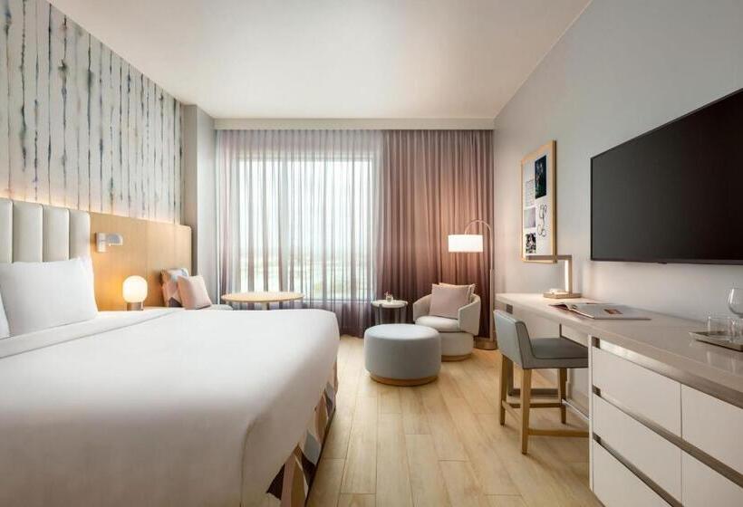 The Viv Hotel, Anaheim, A Tribute Portfolio