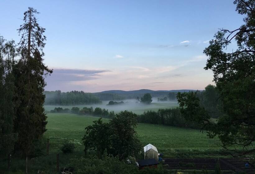 Lindsbergs Kursgard And Hostel