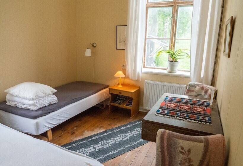 Lindsbergs Kursgard And Hostel