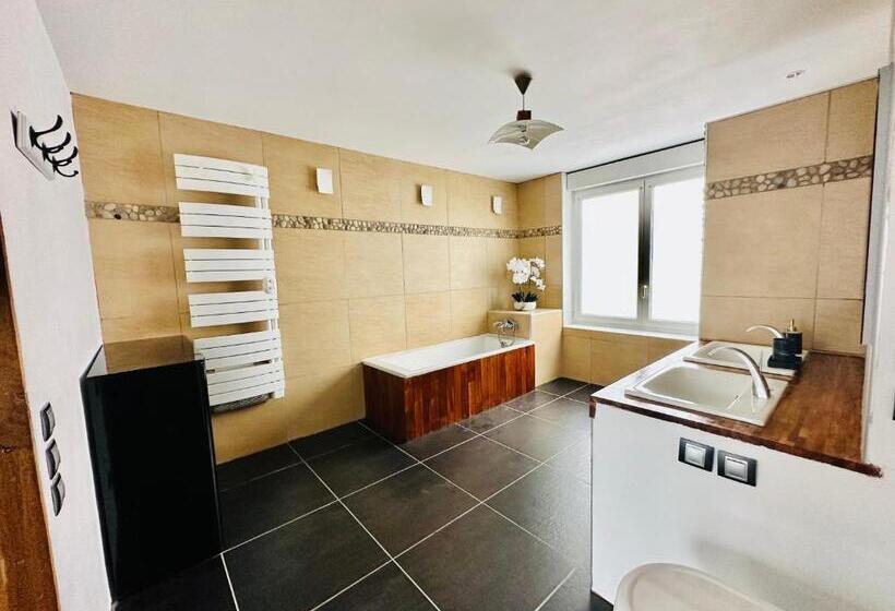 פנסיון Reims Sherpa Guest House