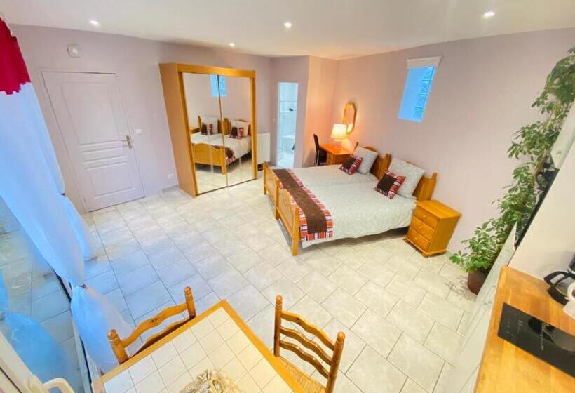 פנסיון Reims Sherpa Guest House