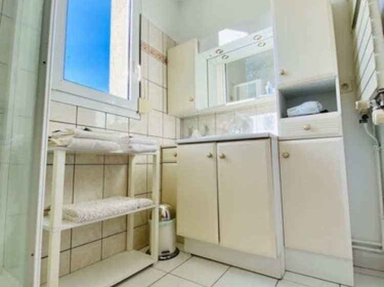 פנסיון Reims Sherpa Guest House