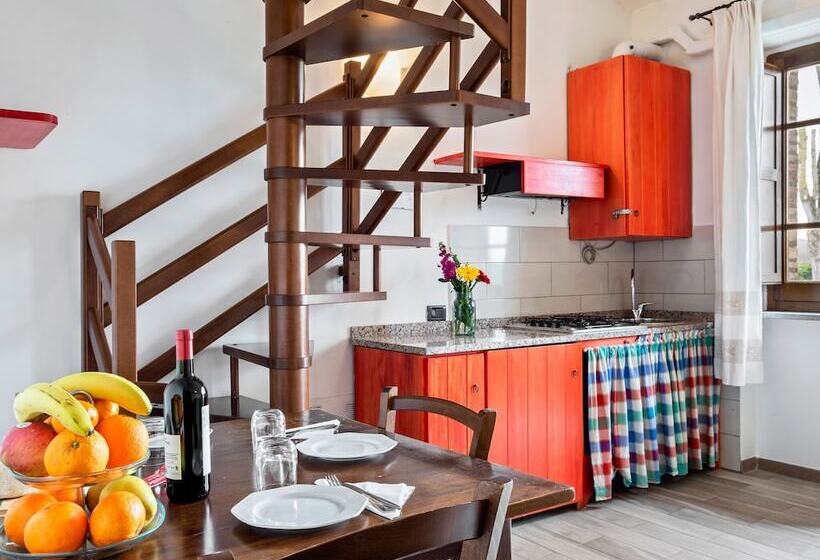 Quaint Cottage In Magione With Swimming Pool