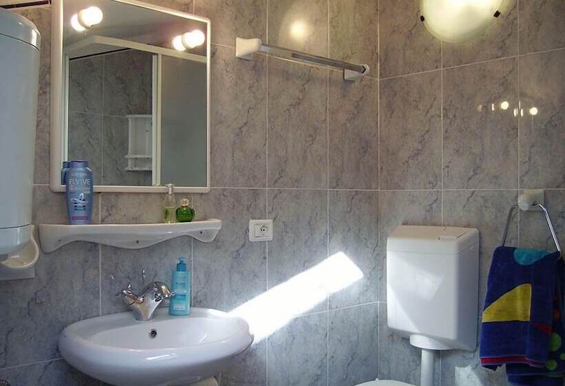 レジデンス Pozzo Al Moro Village