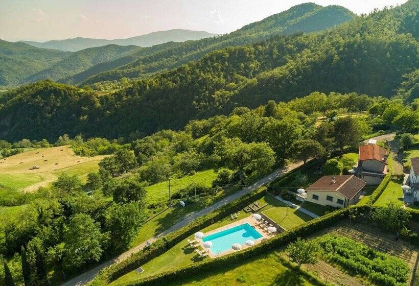 Beautiful Cottage In Dicomano With Swimming Pool