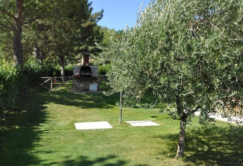 Beautiful Cottage In Dicomano With Swimming Pool